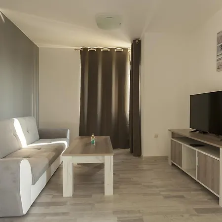 Sea Garden Daire